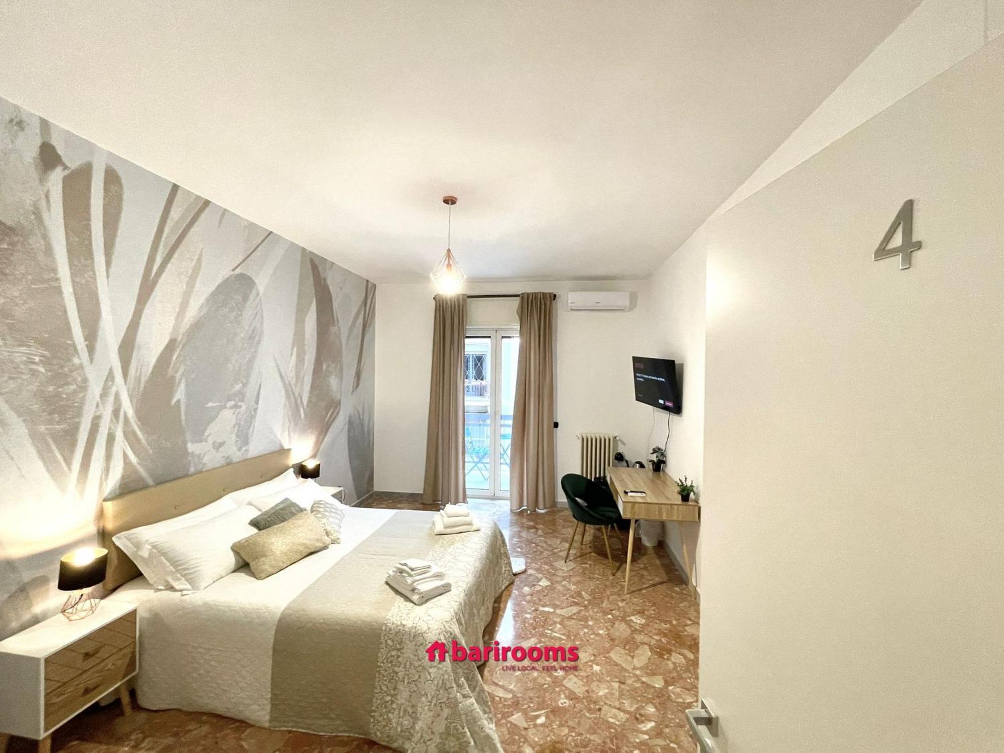 Barirooms Piccinni Exterior foto