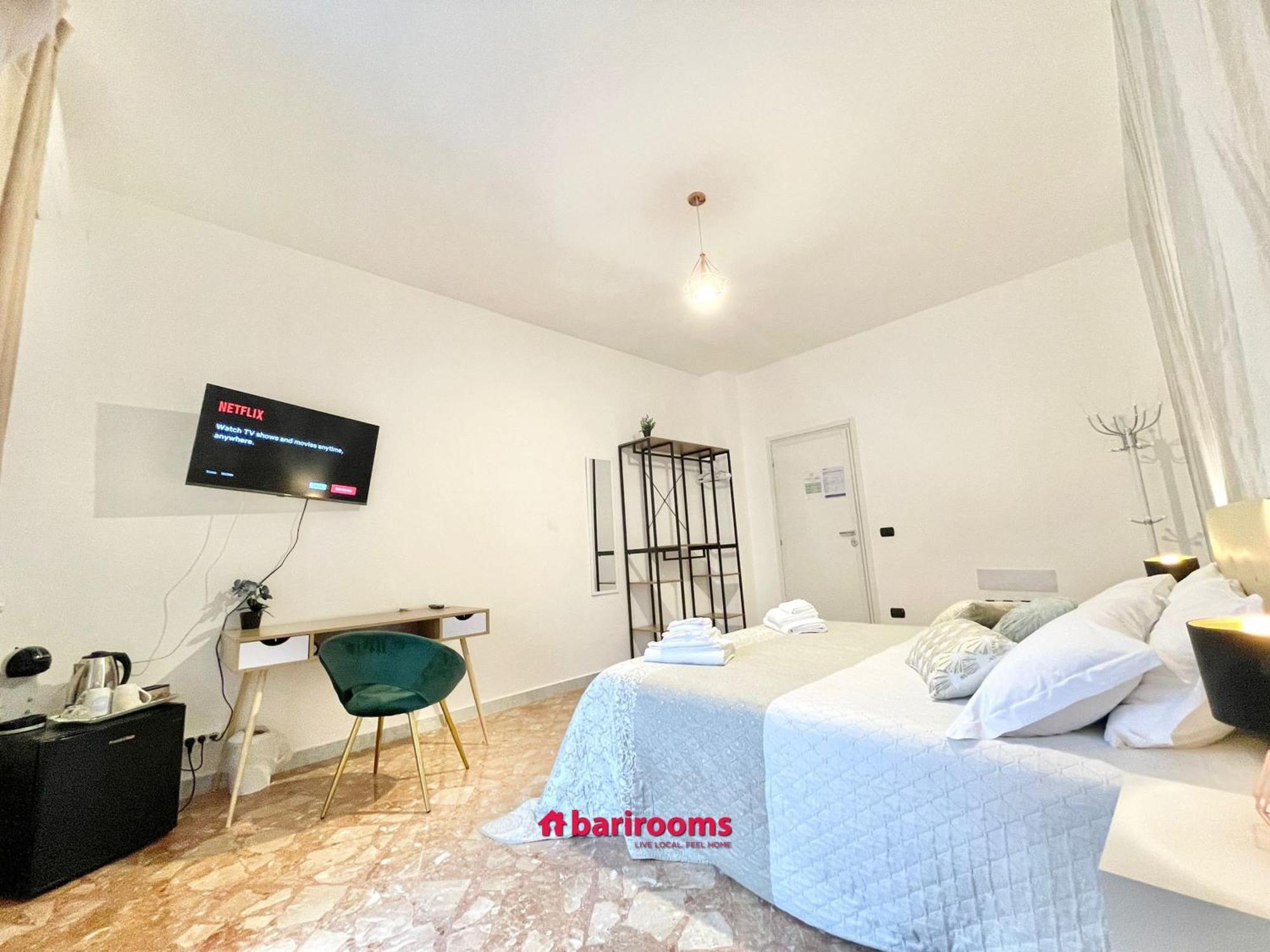 Barirooms Piccinni Exterior foto