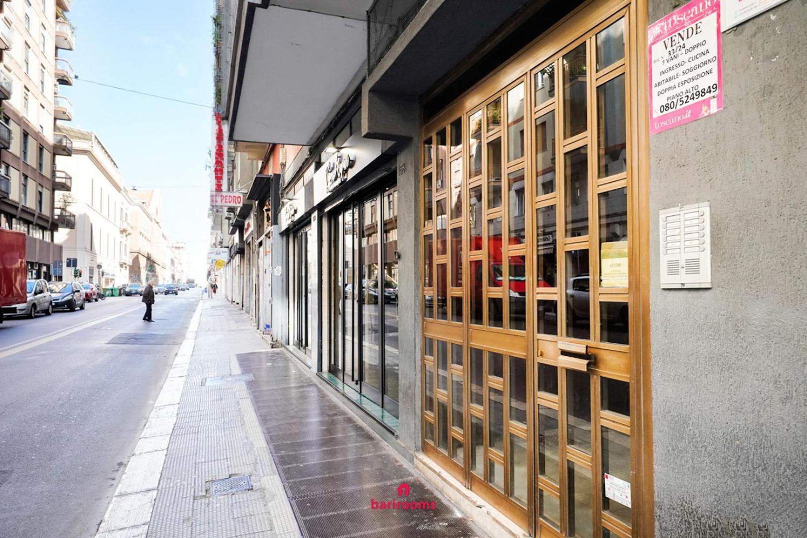 Barirooms Piccinni Exterior foto